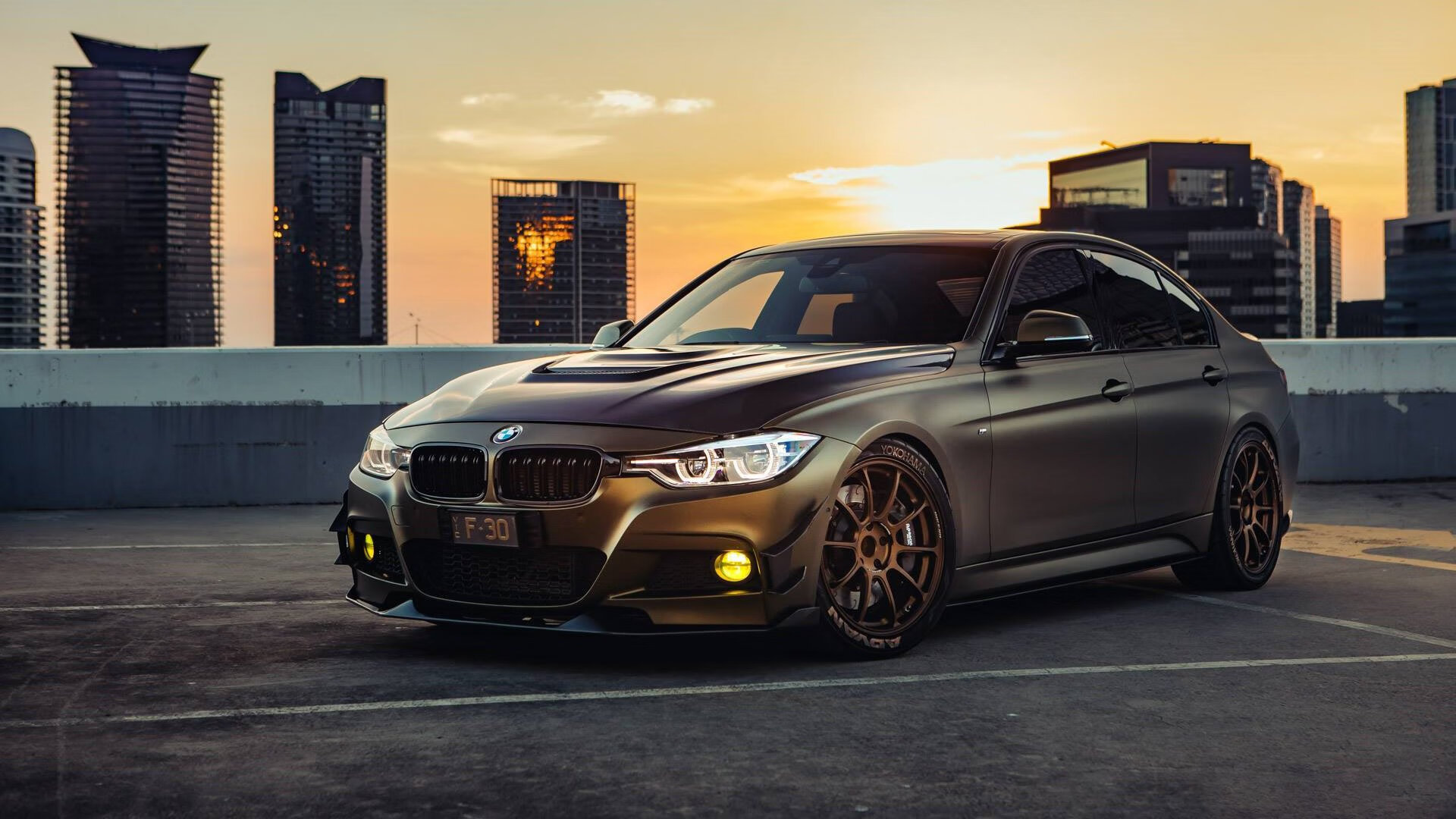 AYX GAMING-健康足球发展专项政策出台，体育产业持续推动行业升级，足球产业占体育产业比重